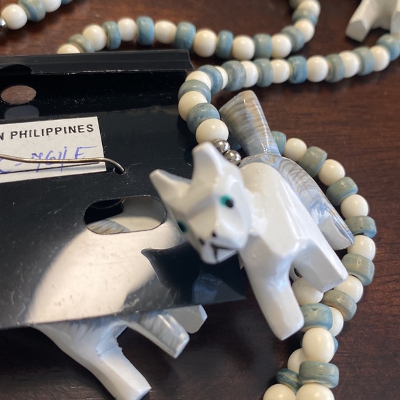 Vintage Cat Necklace and Earrings - Picture 5 of 5